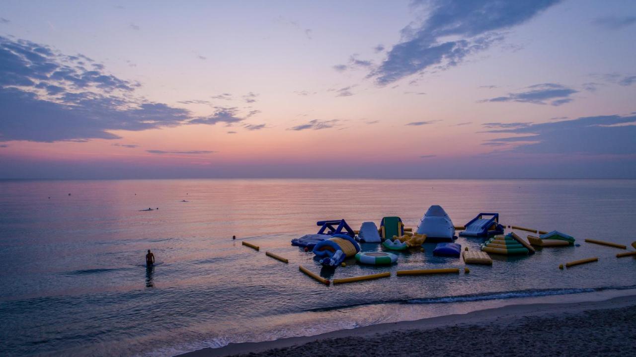Villette Miramare Будоні Екстер'єр фото